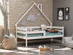 Детская кровать-домик из массива березы Соня-2 (800*1600) Белый/Лак в Сысерти - sysert.ok-mebel.com | фото