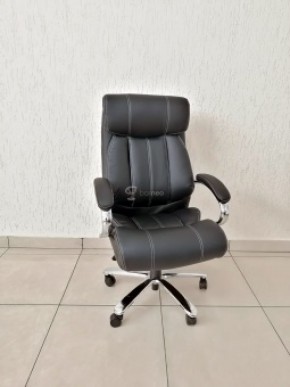 Кресло Barneo K-303 для руководителя (черная экокожа) в Сысерти - sysert.ok-mebel.com | фото