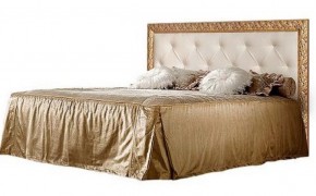 Кровать 2-х спальная (1,4 м) Тиффани штрих-лак/золото с мягким изголовьем (ТФКР140-2) в Сысерти - sysert.ok-mebel.com | фото