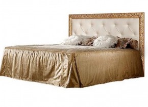 Кровать 2-х спальная (1,4 м) Тиффани штрих-лак/золото с мягким изголовьем (ТФКР140-2) в Сысерти - sysert.ok-mebel.com | фото