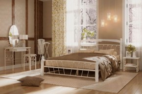 Кровать "Муза 1" КМД10  БЕЛАЯ (1400*2000) (ножки-белые) с коваными изделиями в Сысерти - sysert.ok-mebel.com | фото