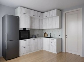 Кухонный гарнитур угловой Пайн 2200*1700 (Стол. 38мм) в Сысерти - sysert.ok-mebel.com | фото