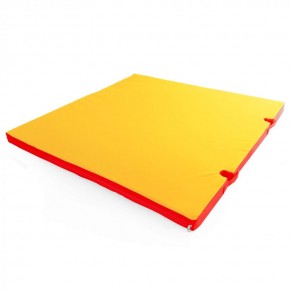 Мат гимнастический, квадратный, с вырезом под стойки. Длина: 1 м, ширина: 1 м, толщина: 5 см красный-желтый   в Сысерти - sysert.ok-mebel.com | фото